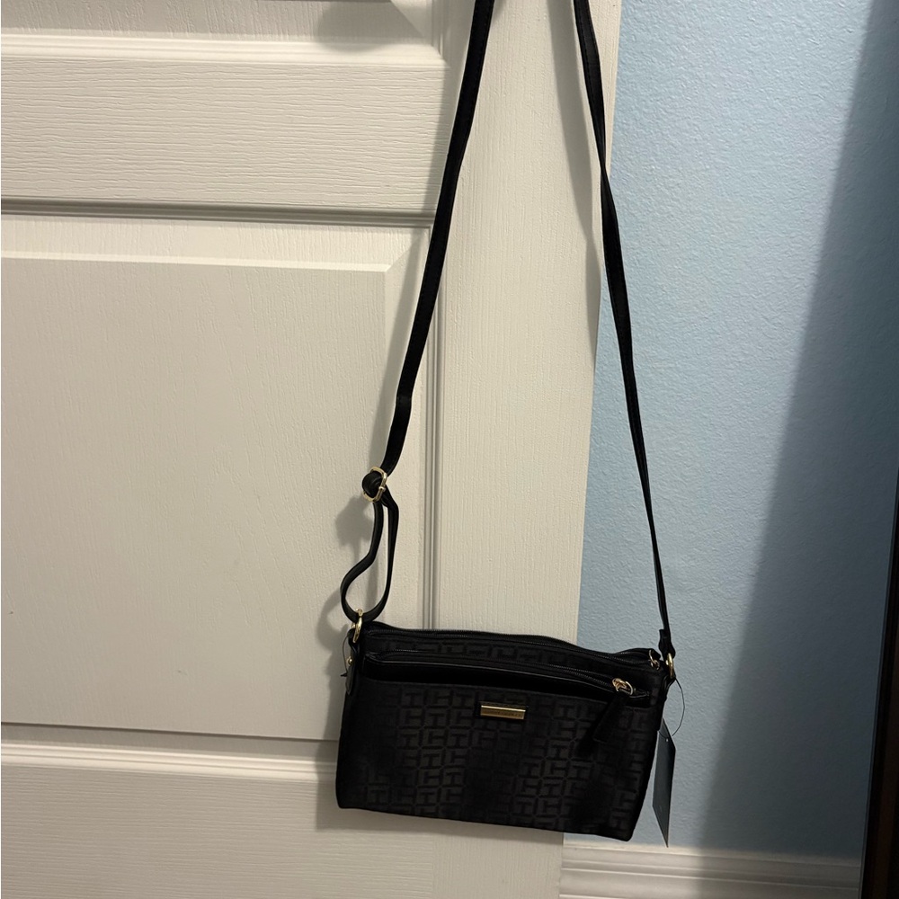 New, with Tag. Tommy Hilfiger Black Women's Bag - Picture 4 of 6